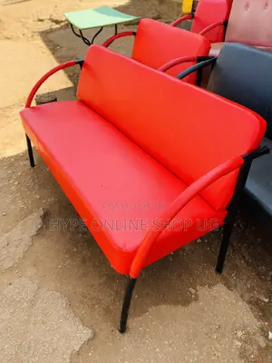 Salon Comfortable Chairs