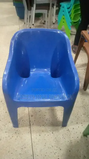 Plastis Chair, Blue