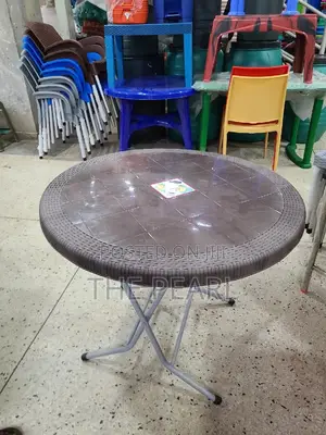 Plastic Table With Aluminium Legs