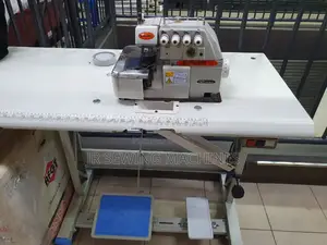 Overlock Industrial Sewing Machine