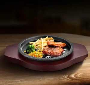 Round Shaped Cast Iron Grill Pan/Plate With a Wooden Base