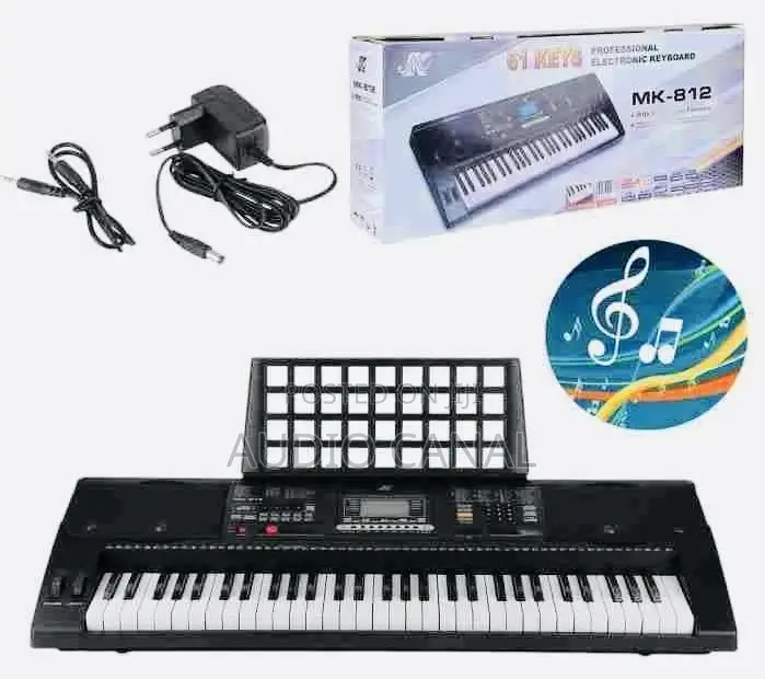 Yamaha MK —812 61 Keys Keyboard