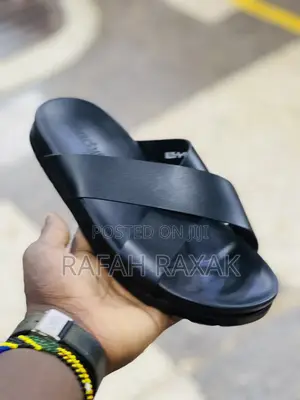 Original Classy Men’S Hermes Cross Sandals