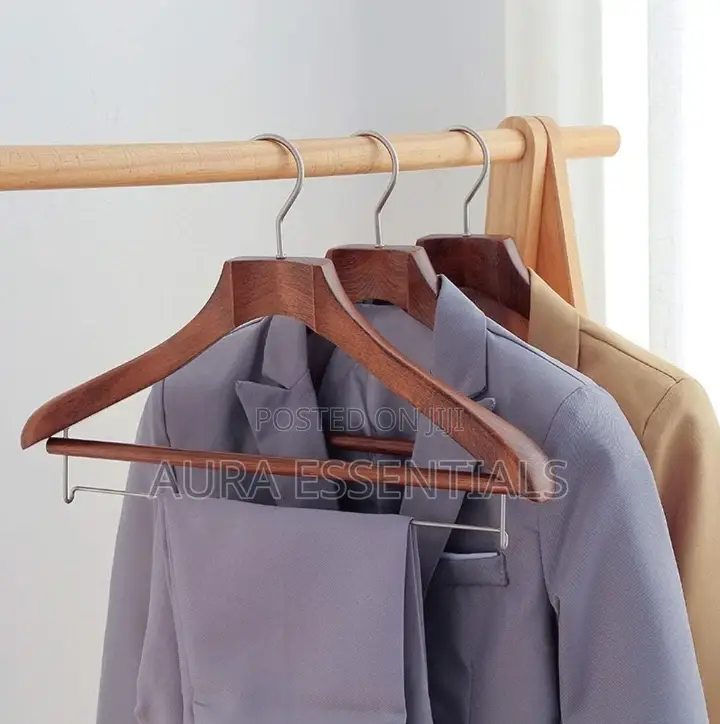 1pc Heavy Duty Wood Suit Hangers