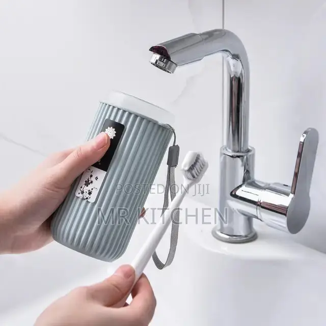 Travel Toothbrush Holder