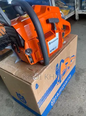 Chainsaw Husqvarna