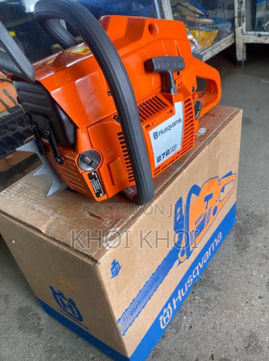Chainsaw Husqvarna