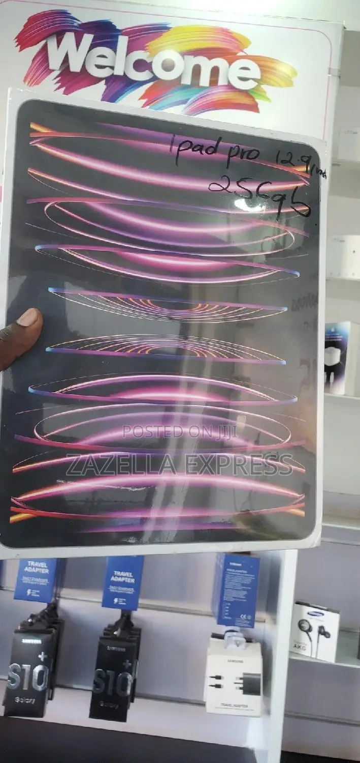 New Apple iPad Pro 12.9 (2022) 256 GB Gray