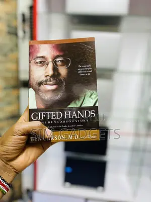 GIFTED HANDS by Ben Carson