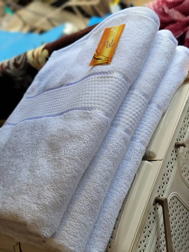 Super Snow White Towels
