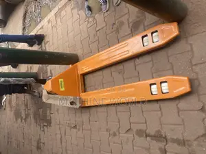 Pallet Trolley (Italy  ) 3000kgs