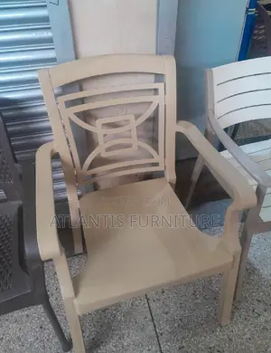 Brawn Guests Plastic Chair