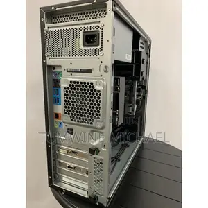 Desktop Computer HP Z440 32GB Intel Xeon SSD 1T