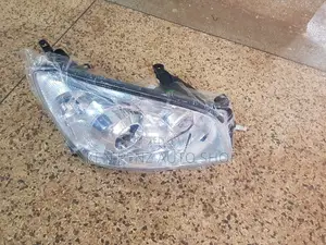Headlamp Rav4 2009- 2010 (New Model)