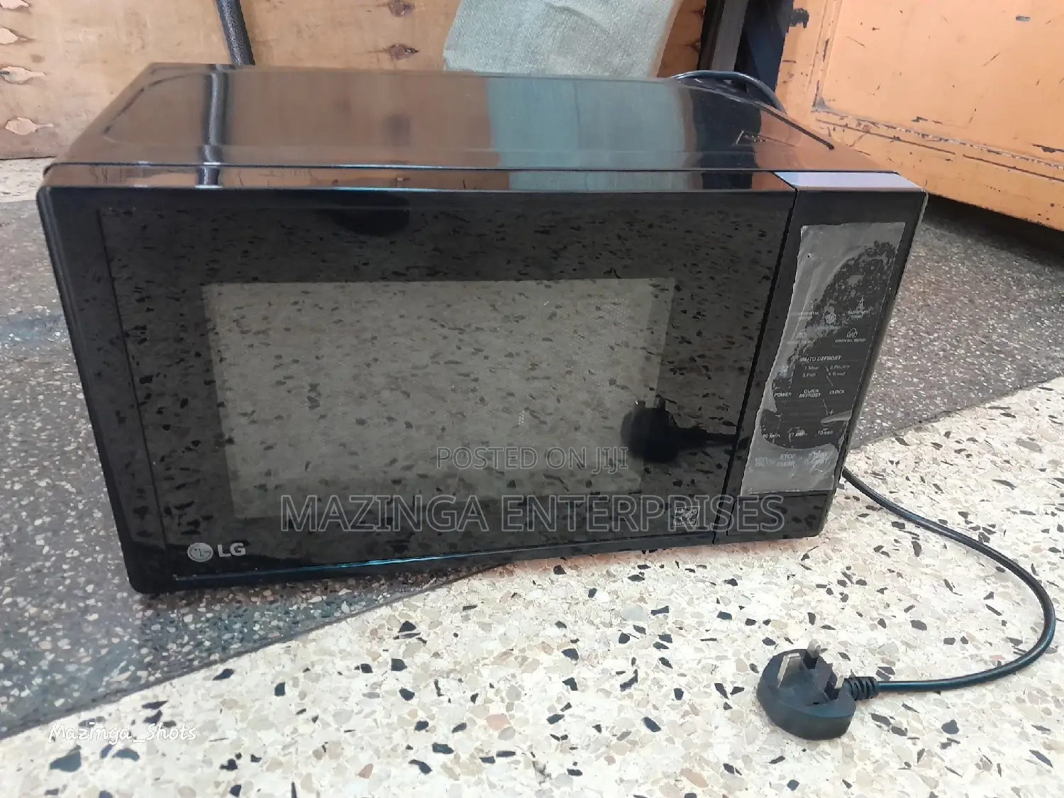Original 20litrs LG Digital Auto Defrost Microwave Oven