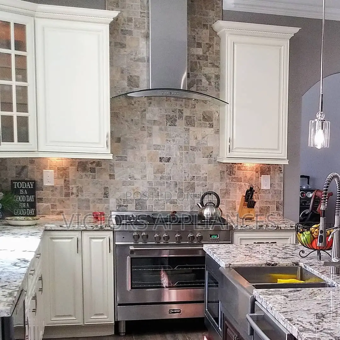 Geepas Chimney Hood 60cm