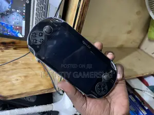 Ps Vita Game Console