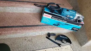 Makita Grinder 9"