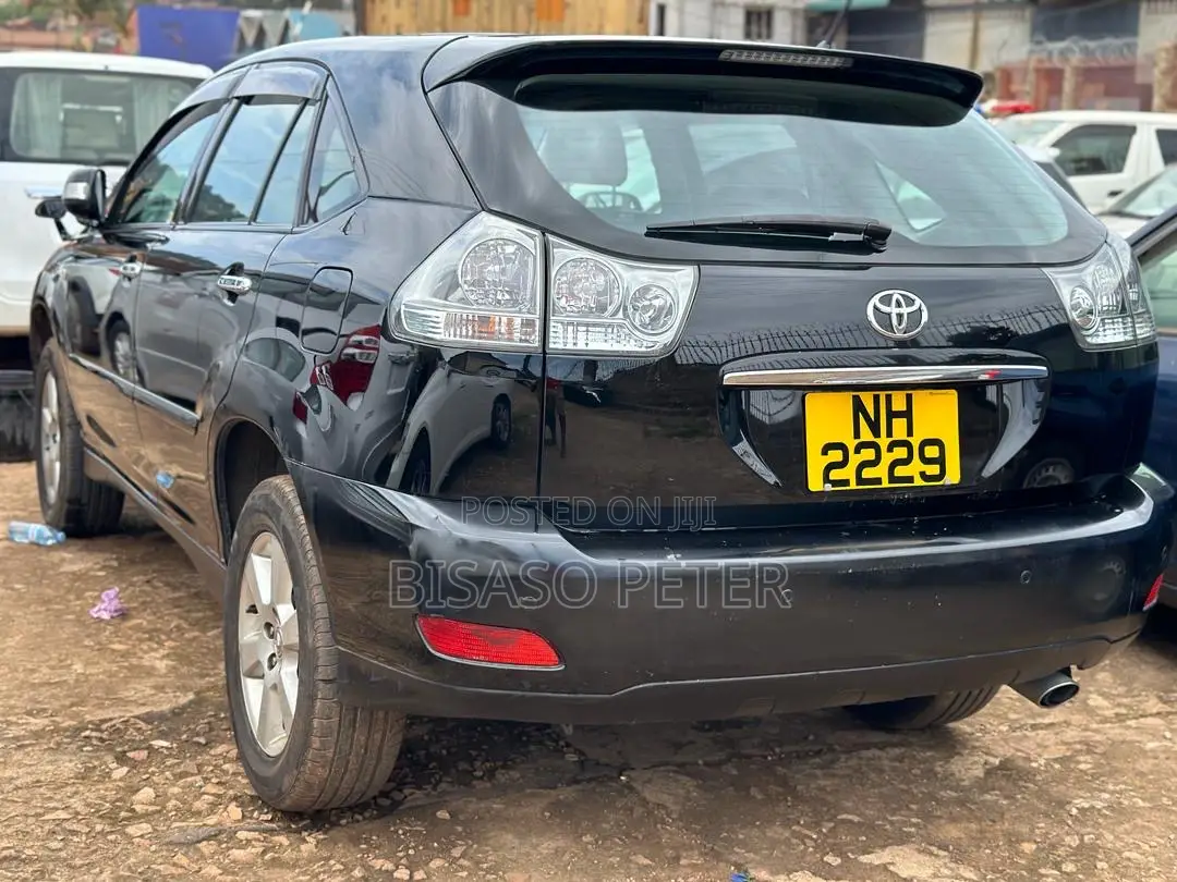 Toyota Harrier 2.4 2011 Black
