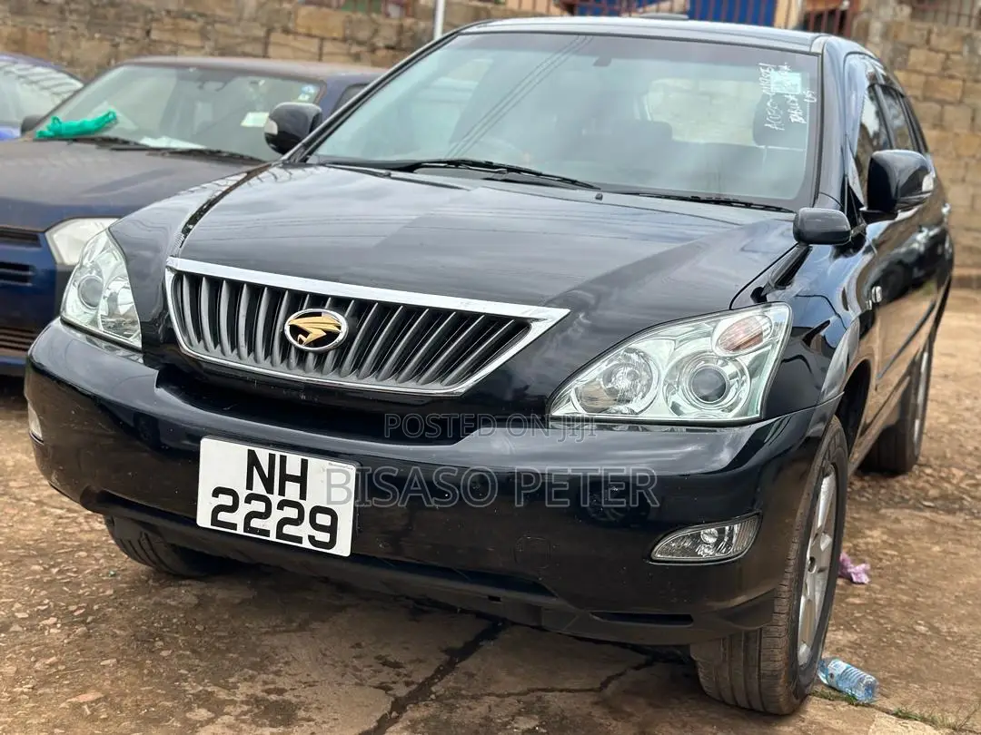 Toyota Harrier 2.4 2011 Black