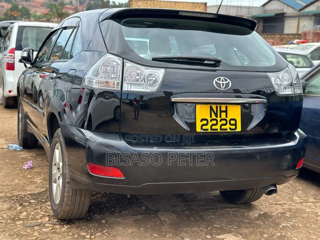 Toyota Harrier 2.4 2011 Black