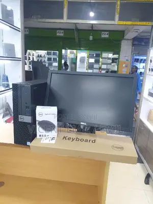 Desktop Computer Dell 4GB Intel Core I3 HDD 500GB