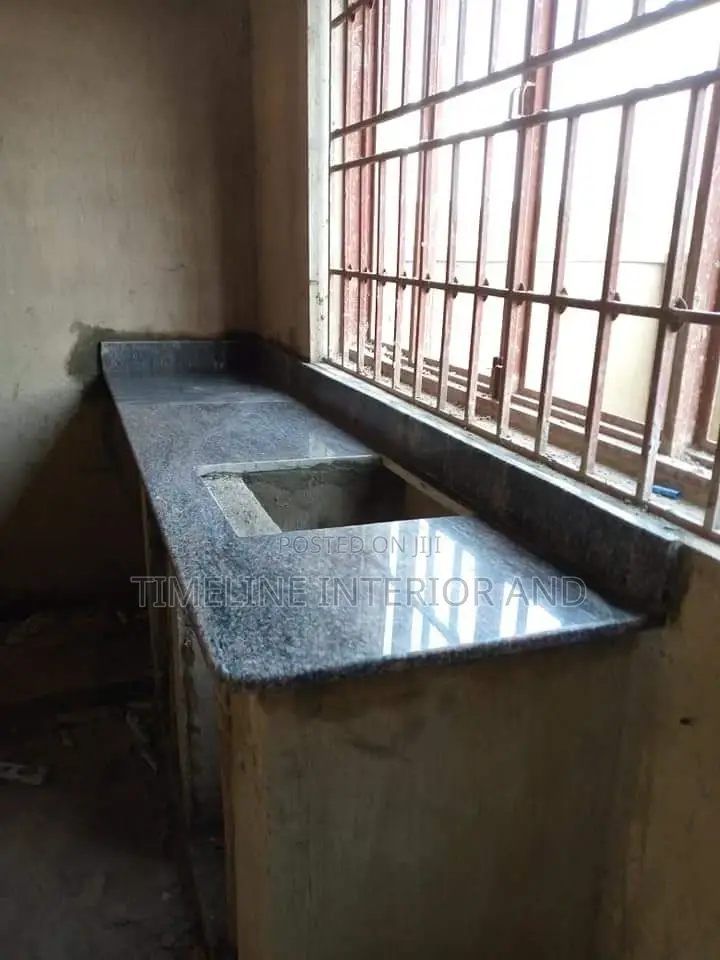 Granite Cutting and Fixings
