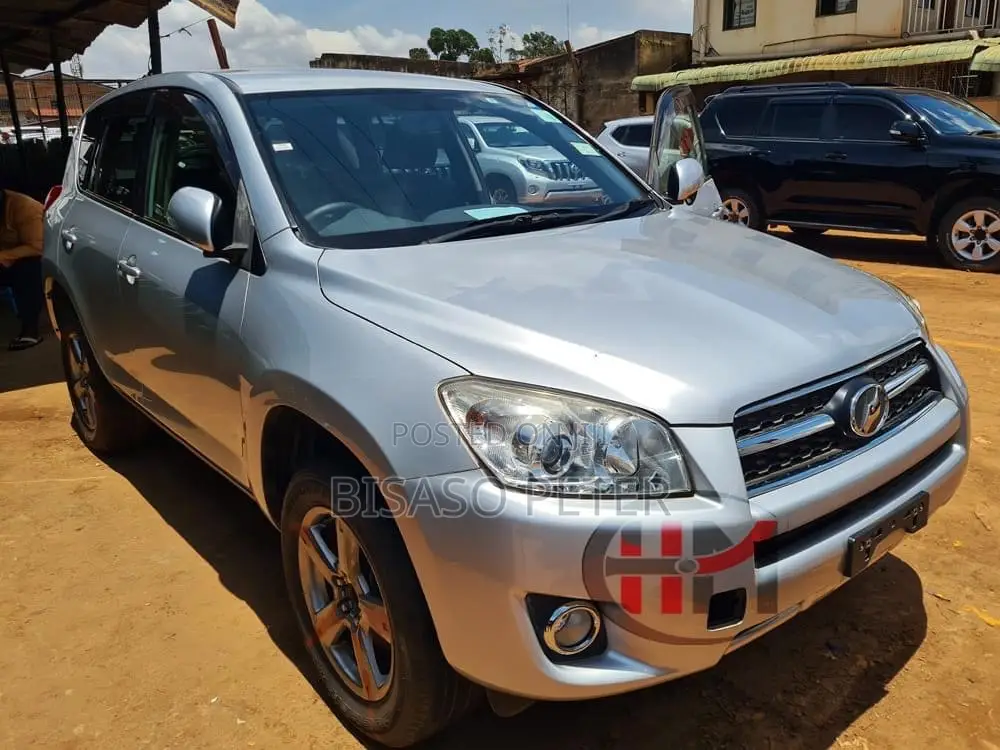 Toyota RAV4 2015 Silver