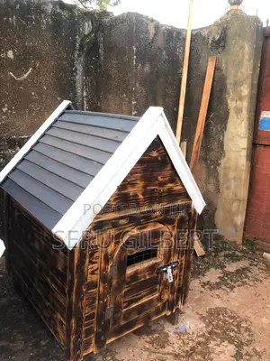 HFFV Nice Dog House Available for Dog