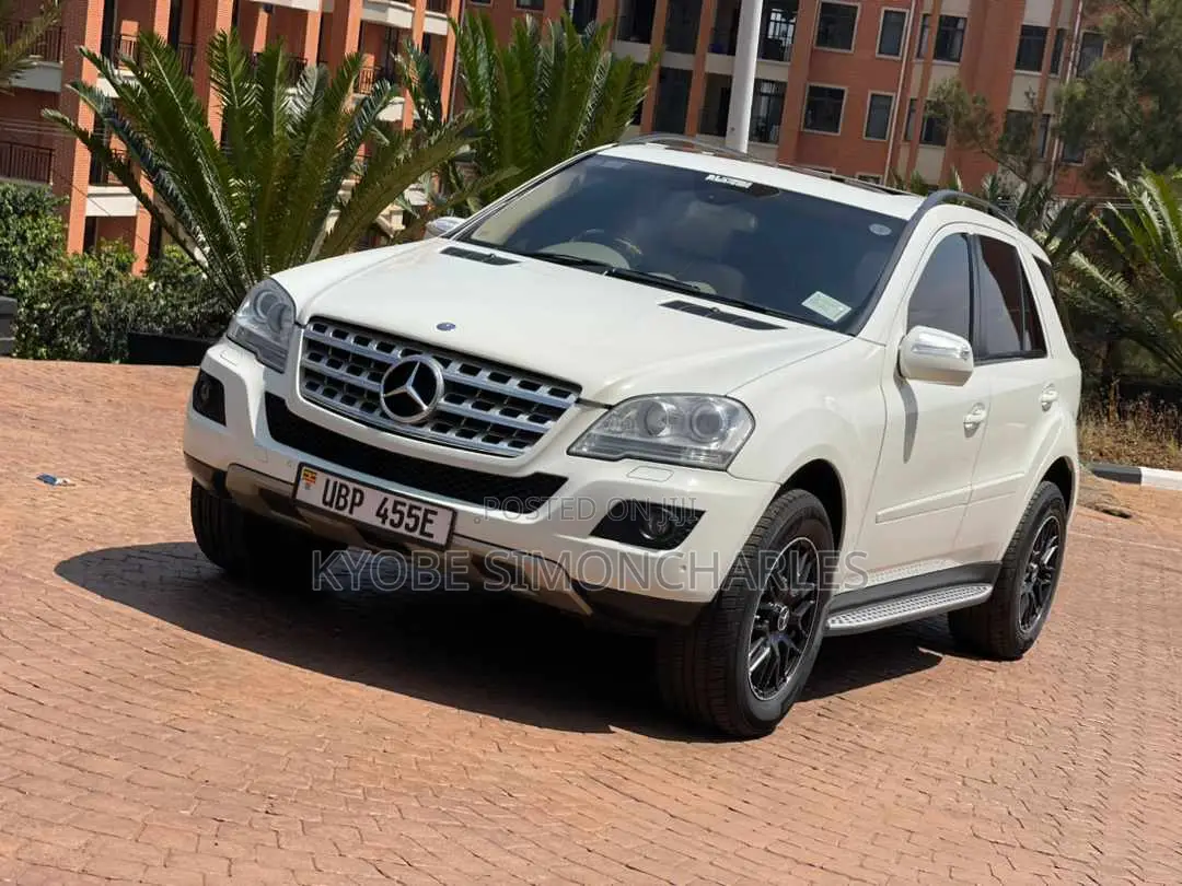White Benz ML 4matics for Hire