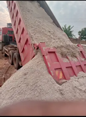 Lwera Sand