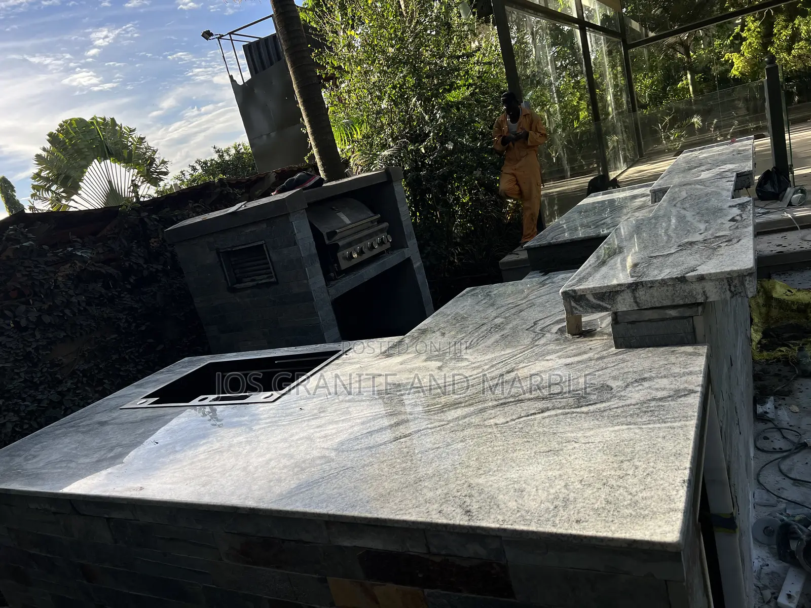 Visco White Kitchen Countertop