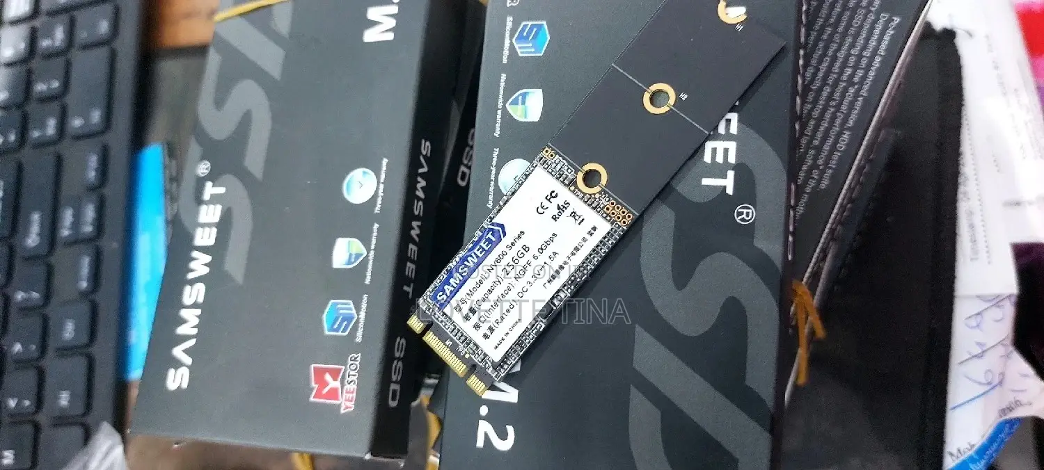 256gb SSD Double Notch