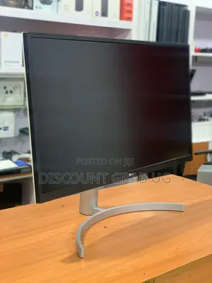LG 27” IPS Monitor 3840 X 2160 Resolution