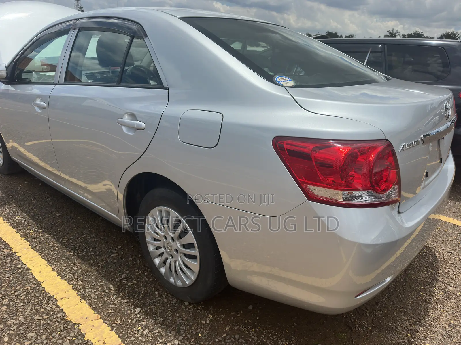 Toyota Allion 2010 Silver