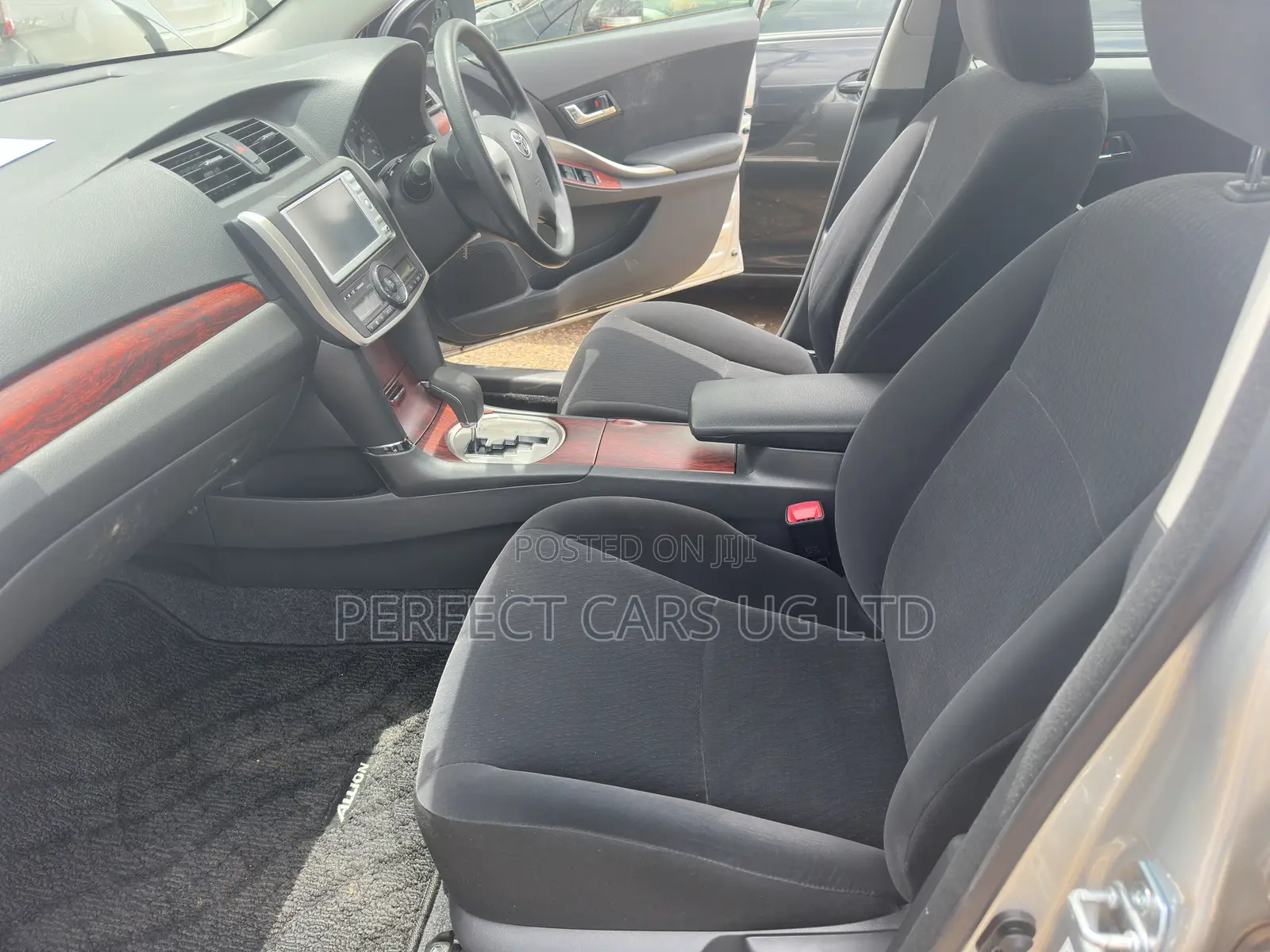 Toyota Allion 2010 Silver