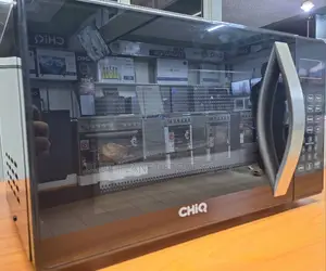 CHIQ 25L Microwave Oven With a Grill \\ 1400w \\ CQME25MC01B