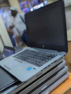 Laptop HP EliteBook 840 G2 8GB Intel Core I5 HDD+SSD 500GB