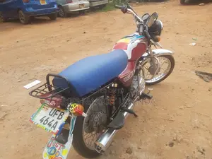 Bajaj Boxer 100 2019 Red