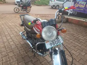 Hero Hunter 125 2019 Red