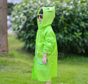 Portable Reusable Waterproof Rainwear Suits/ Coats