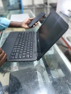 Laptop Dell Latitude 11 3190 4GB Intel Celeron SSD 128GB
