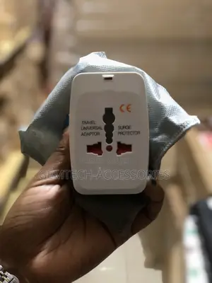 Universal Travel Adapter With 2usb