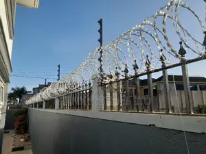 Electric Fence System by Frank Systems