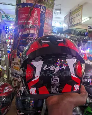 Riding Safety Helmet (Vega