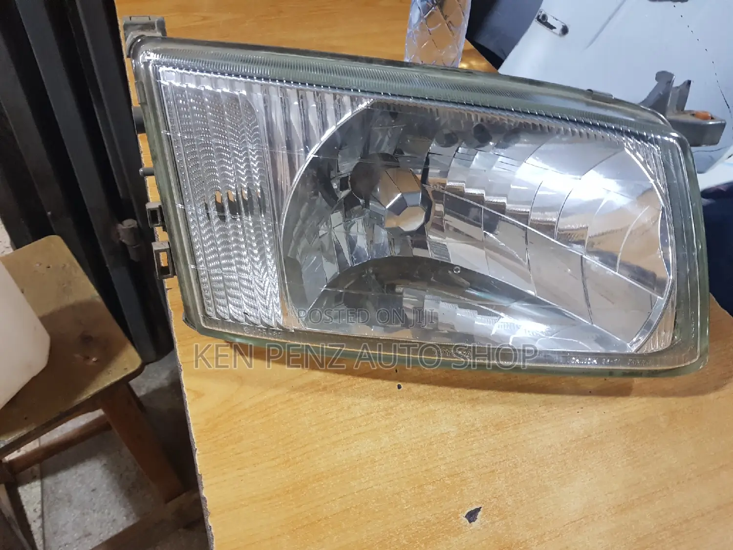 Headlamp for Regius Ordinary