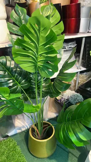 Artificial Plant and Flowers