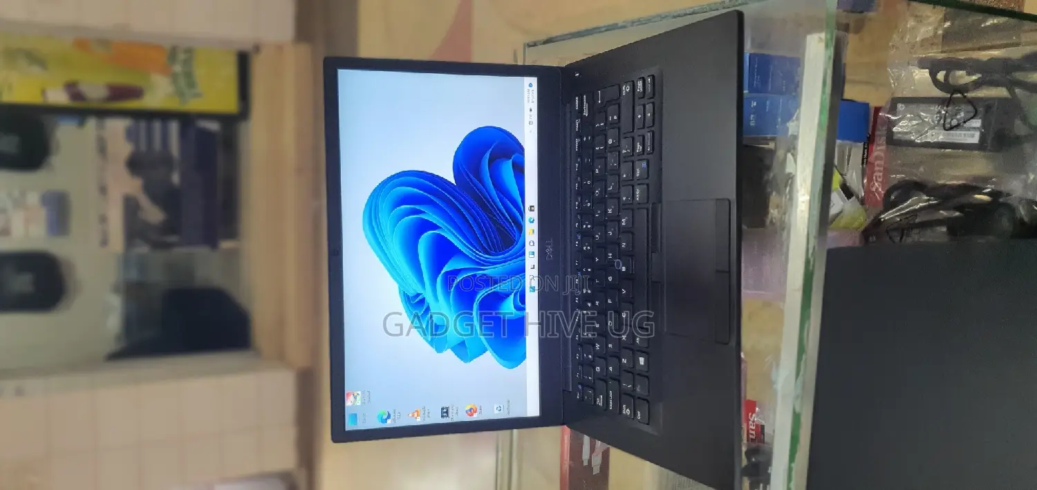 Laptop Dell Latitude 7490 8GB Intel Core I5 SSD 256GB
