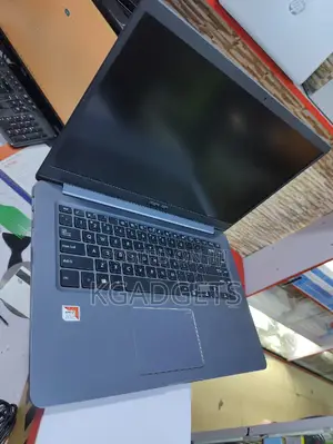 Laptop Asus A42Jr 8GB AMD A10 SSD 512GB