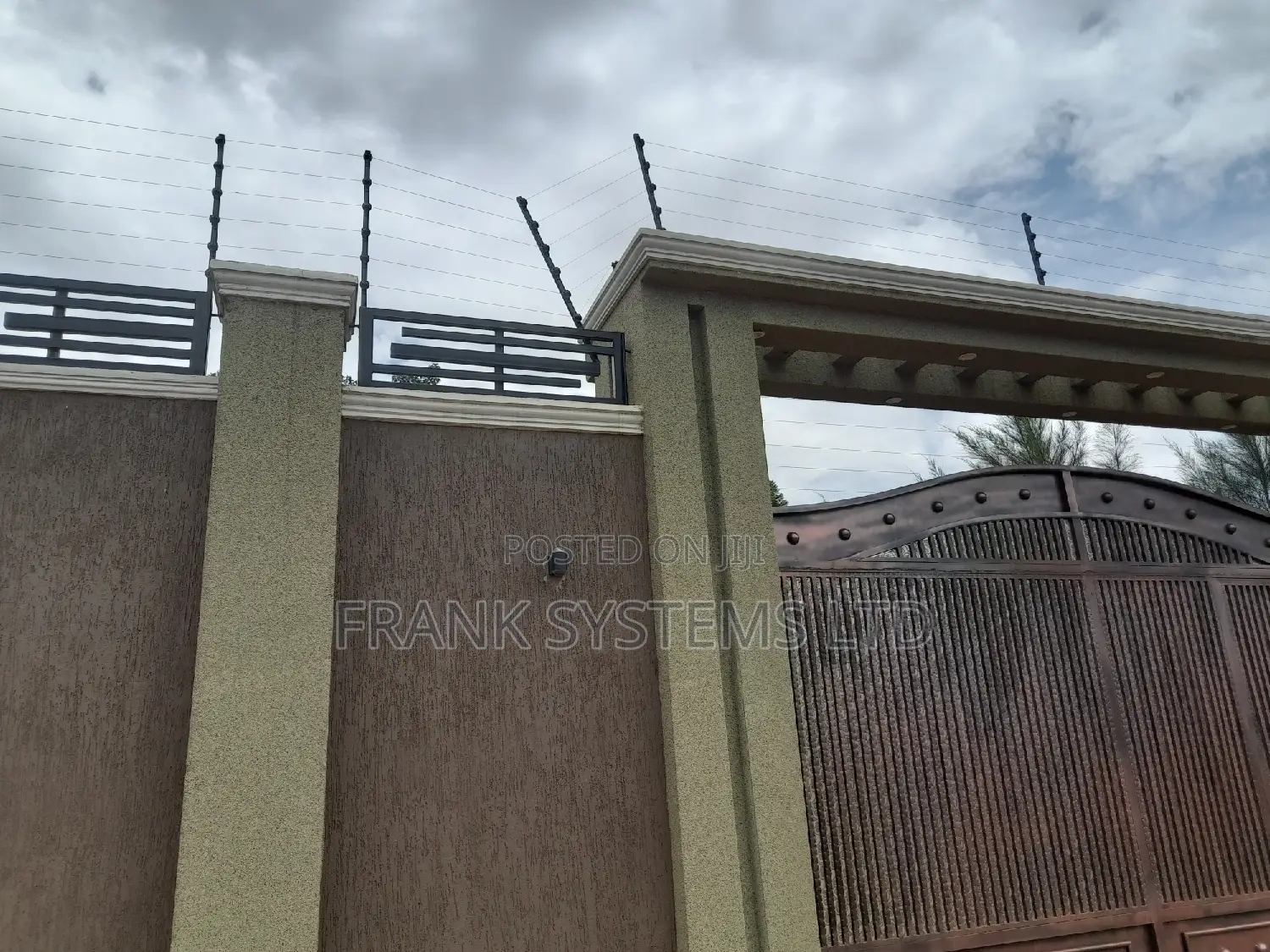 Electric Fence System at Frank